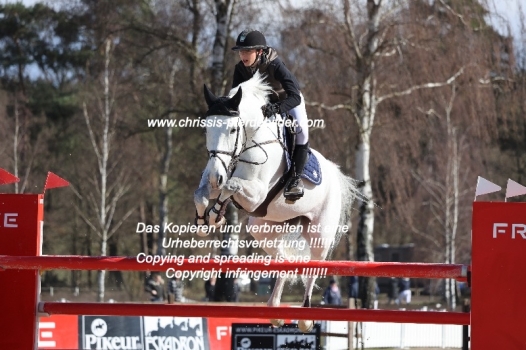 Preview celina aabo mit casino royal IMG_1214.jpg